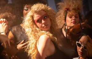 As primeiras reações do MAXXXINE foram atingidas e descritas como uma “abordagem de terror dos anos 80, ERA UMA VEZ EM HOLLYWOOD”