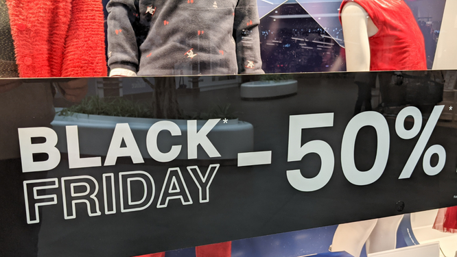 Black Friday: 5 GOLPES que você DEVE evitar AGORA